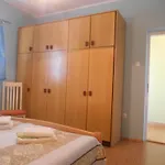 Jerkin Apartment *