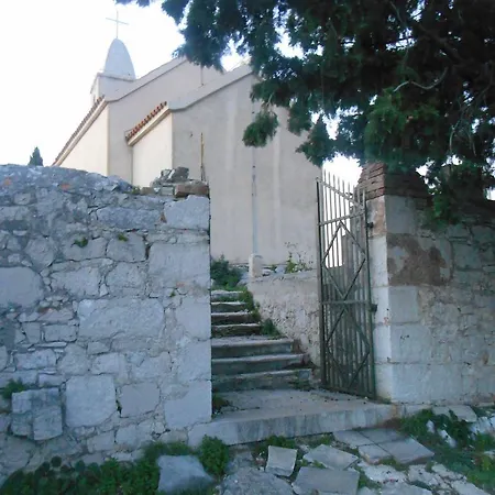 Jerkin Apartman Tribalj