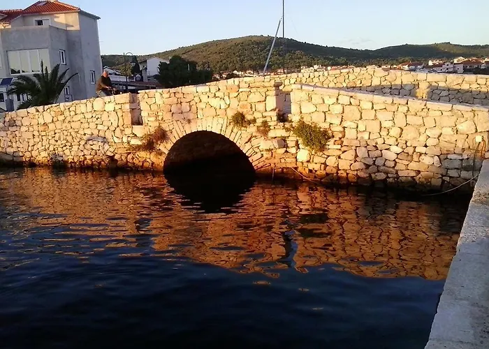 Jerkin Appartement Tribalj